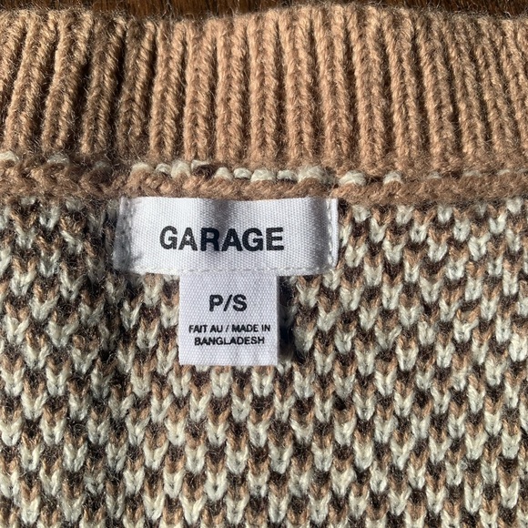 Sweater vest - Picture 3 of 3